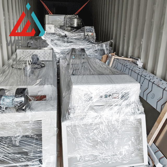 riempimento, carico e spedizione dell'etichettatrice