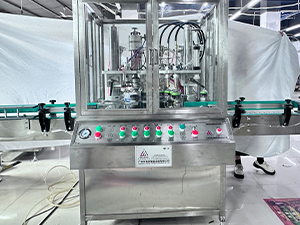 macchina per il rifornimento di gas