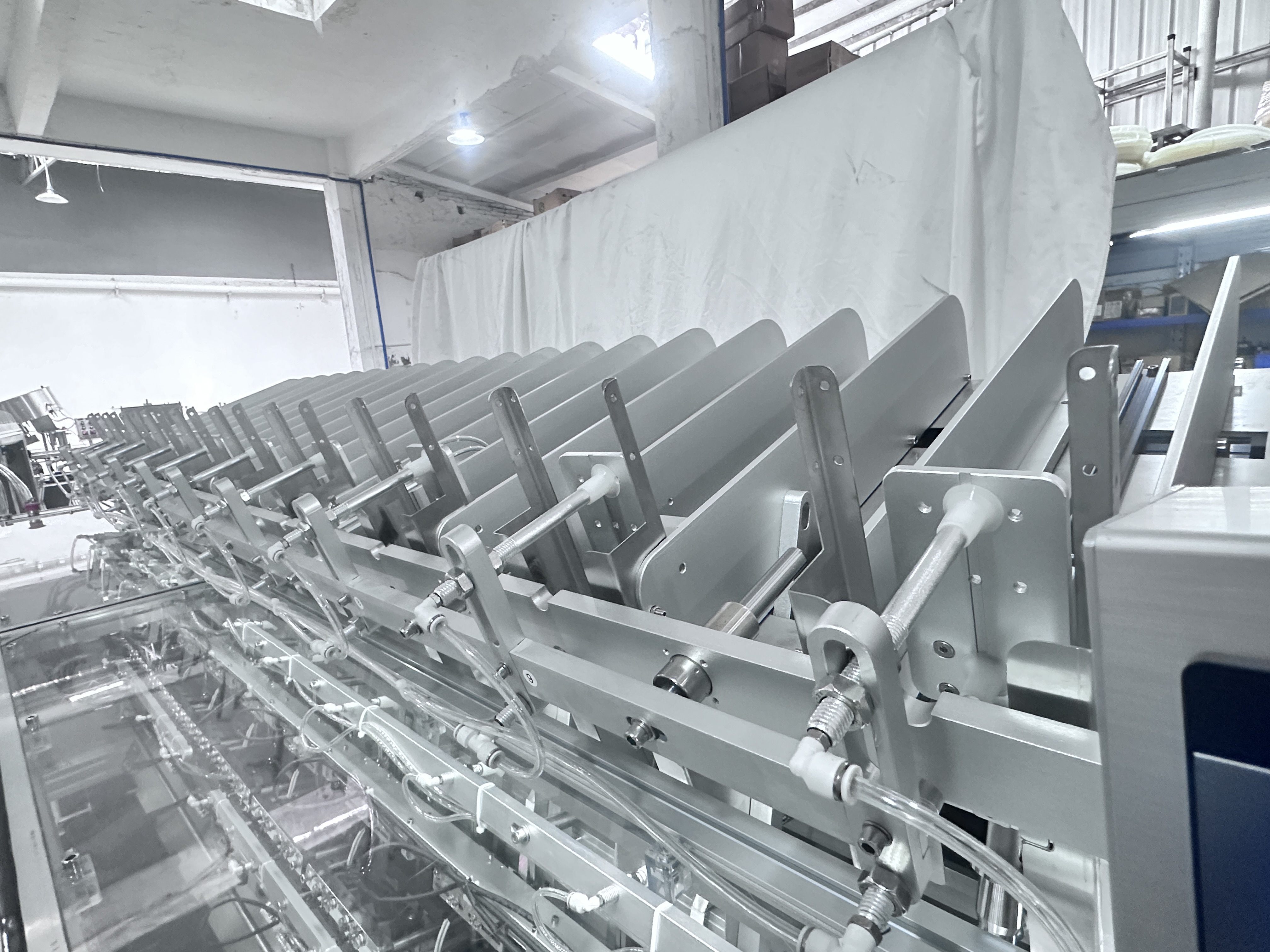 Essence-Facail-Mask Filling