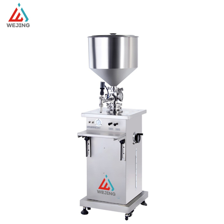 Liquido verticale compatto e ripieno in pasta