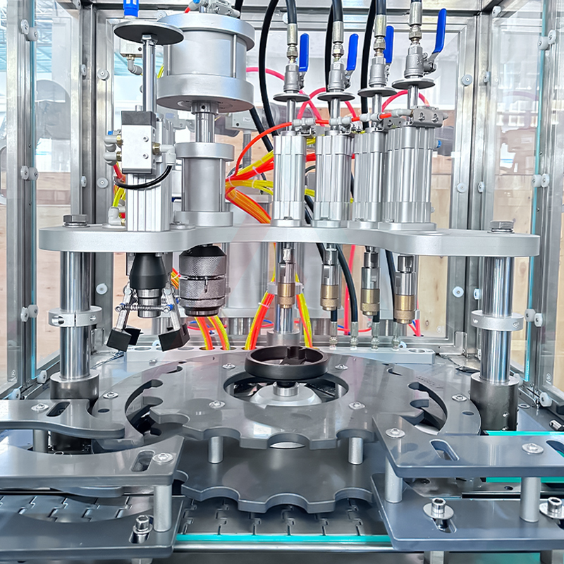 Linea di riempitrici aerosol automatiche di tipo base 