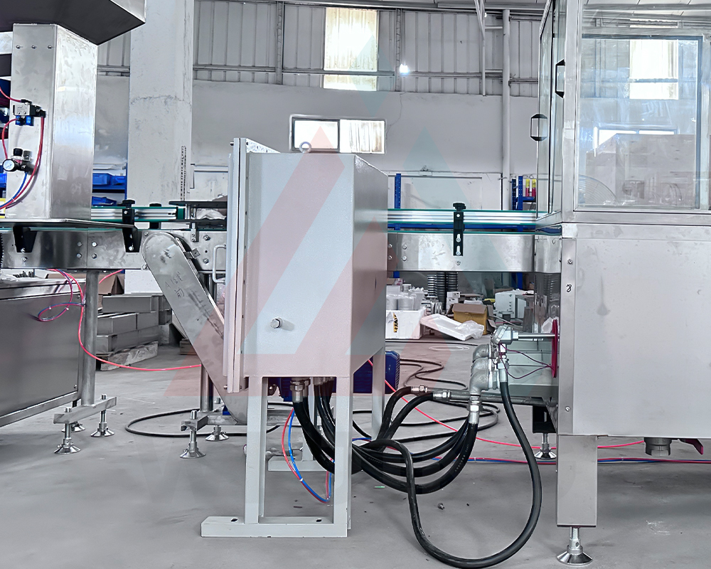 Macchina per prove di perdite in bagno d'acqua-6