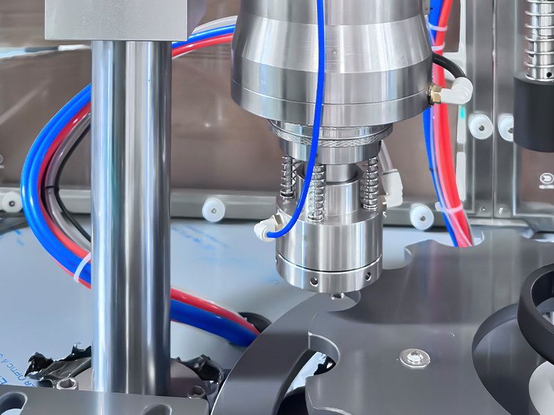 1.riempimento e sigillatura del gas