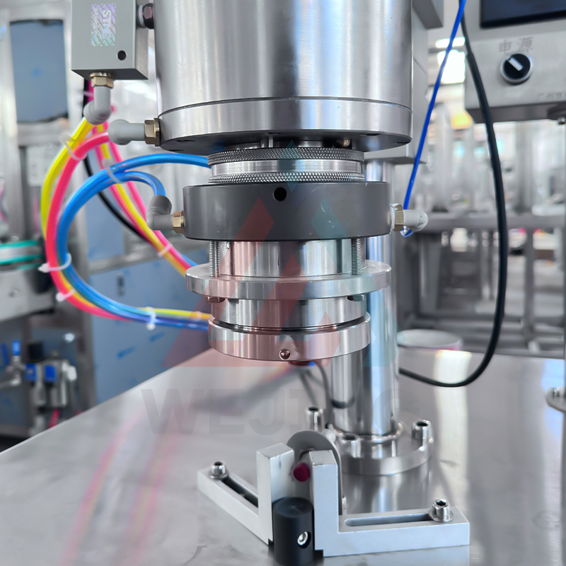 WJERZ-150 Macchina per il riempimento di bombole aerosol BOV di piccole dimensioni 